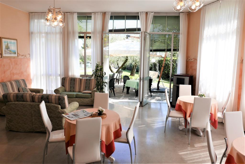 Albergo Villa Angela Toscolano Maderno Ngoại thất bức ảnh